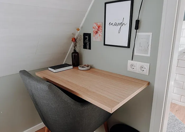 Stilvolles Gaestezimmer Mit Bad In Mechernich-zentrum Quarto em Acomodações Particulares *