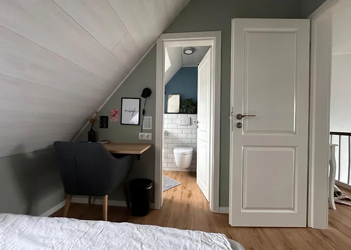 Quarto em Acomodações Particulares Stilvolles Gaestezimmer Mit Bad In Mechernich-zentrum